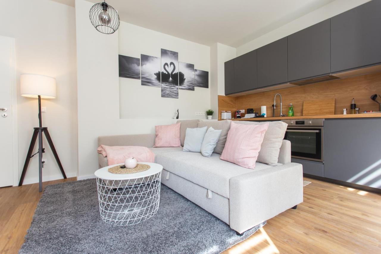 Fullhouse - Zwickau - F45 Apartments - Smarttv - Nespresso Ngoại thất bức ảnh