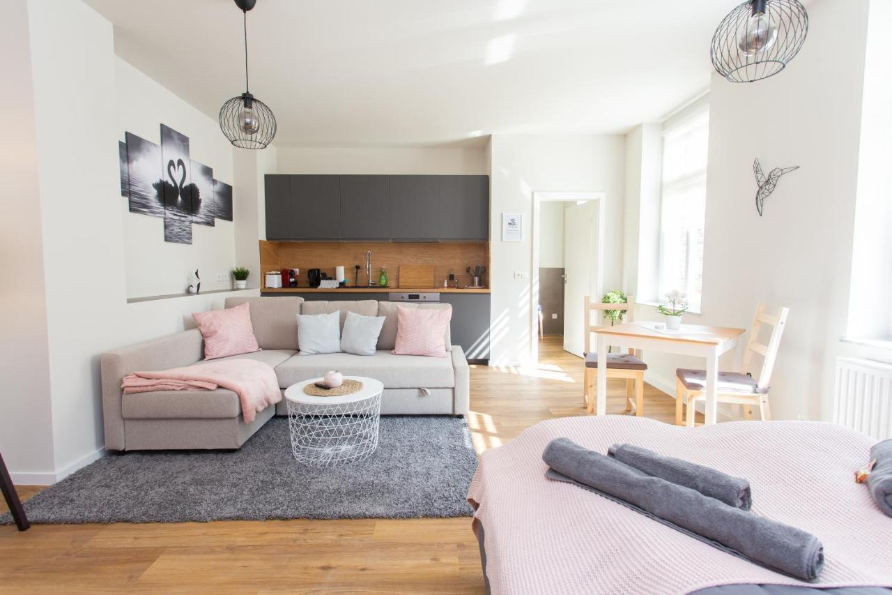 Fullhouse - Zwickau - F45 Apartments - Smarttv - Nespresso Ngoại thất bức ảnh