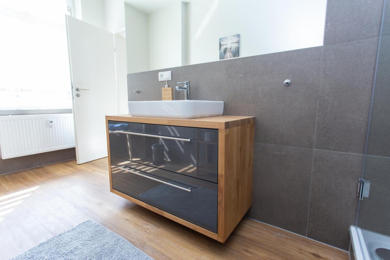 Fullhouse - Zwickau - F45 Apartments - Smarttv - Nespresso Ngoại thất bức ảnh